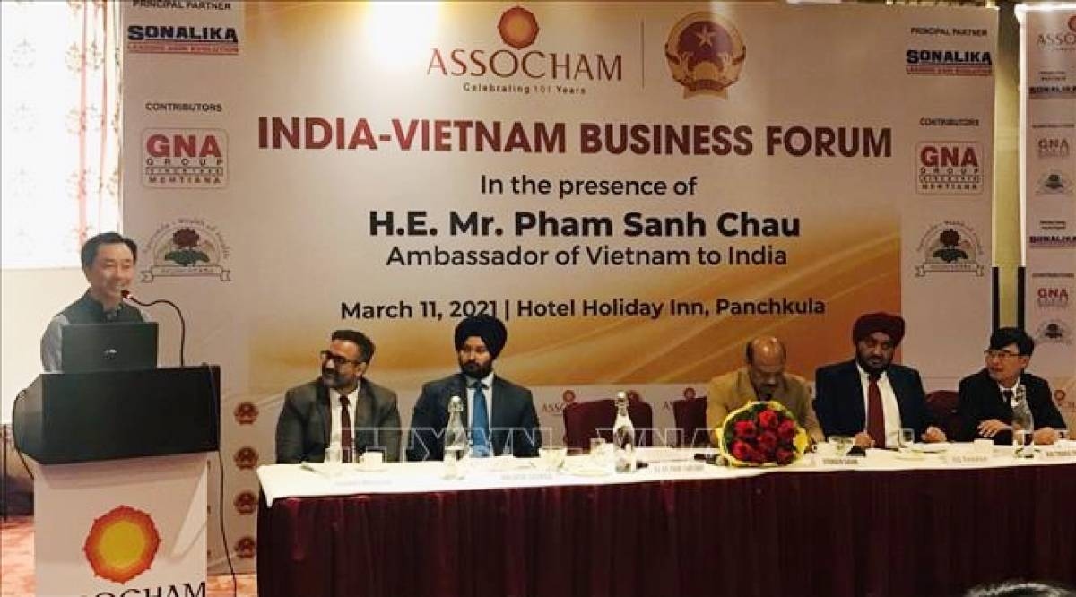 Vietnam seeks greater Indian investment at joint business forum